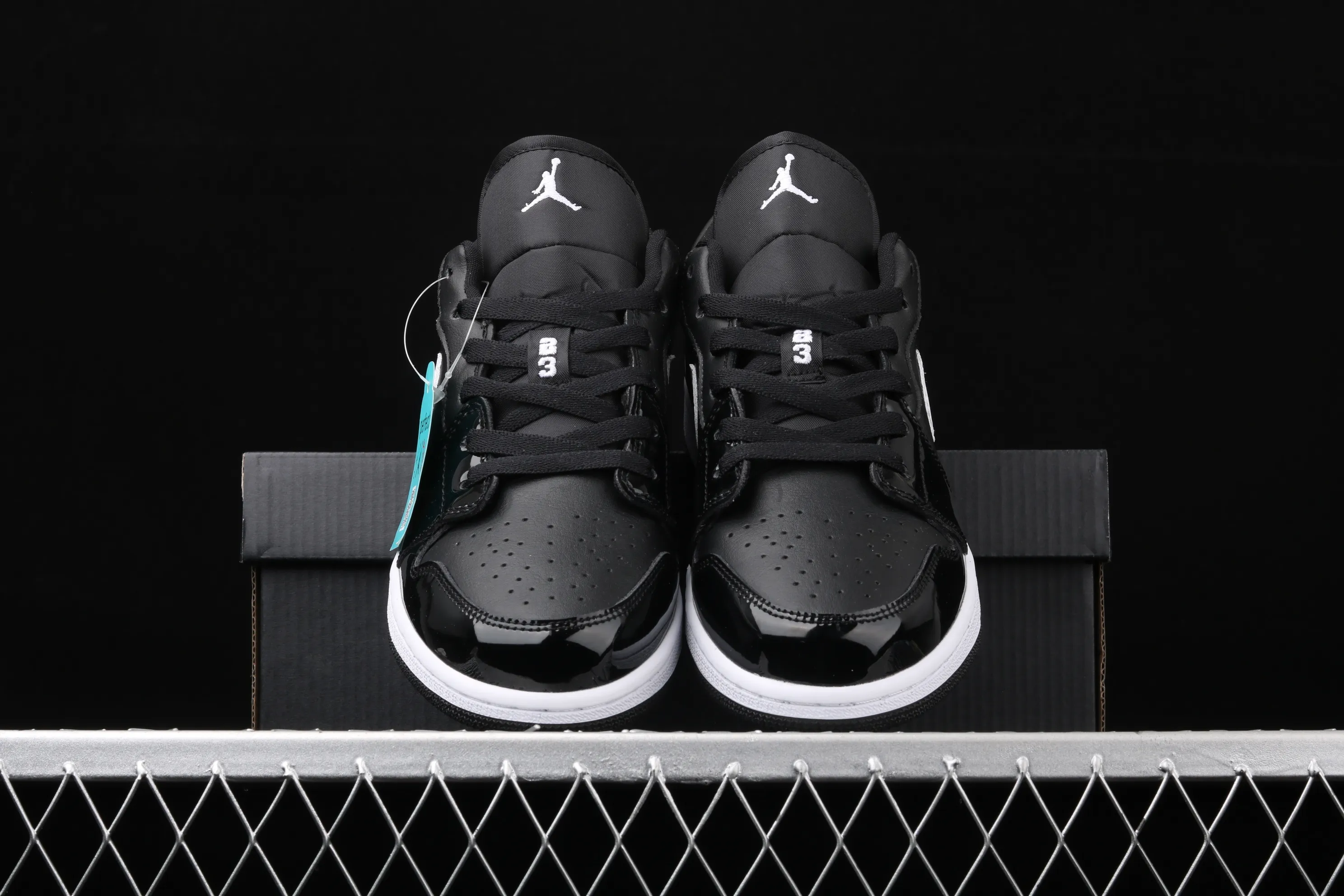All categories Air Jordan Jordan series basketball shoes Air Jordan 1 Low Air Jordan 1 Low Black White AJ1 Joe 1 black and white small patent leather 553560-002